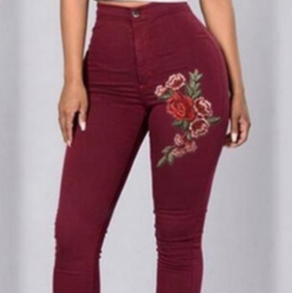 Jean's - Picture 4 of 7